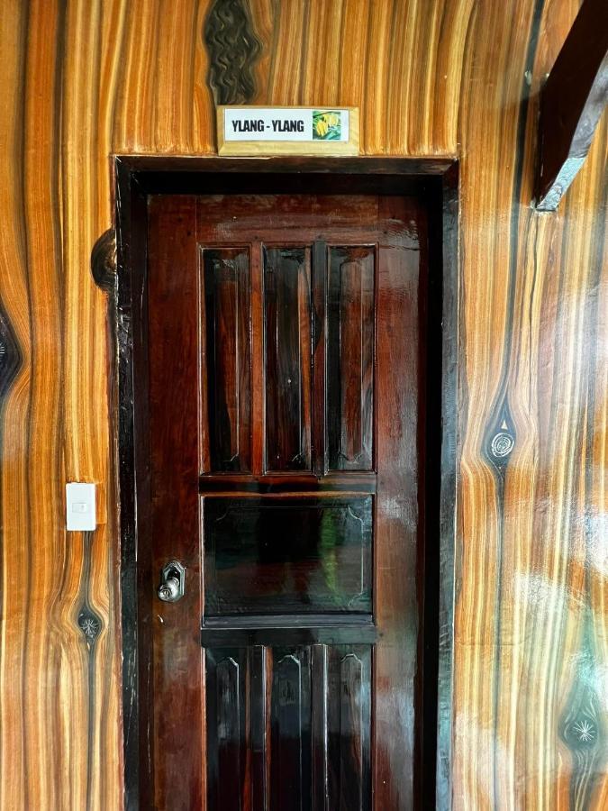 Balay Paragua El Nido Esterno foto