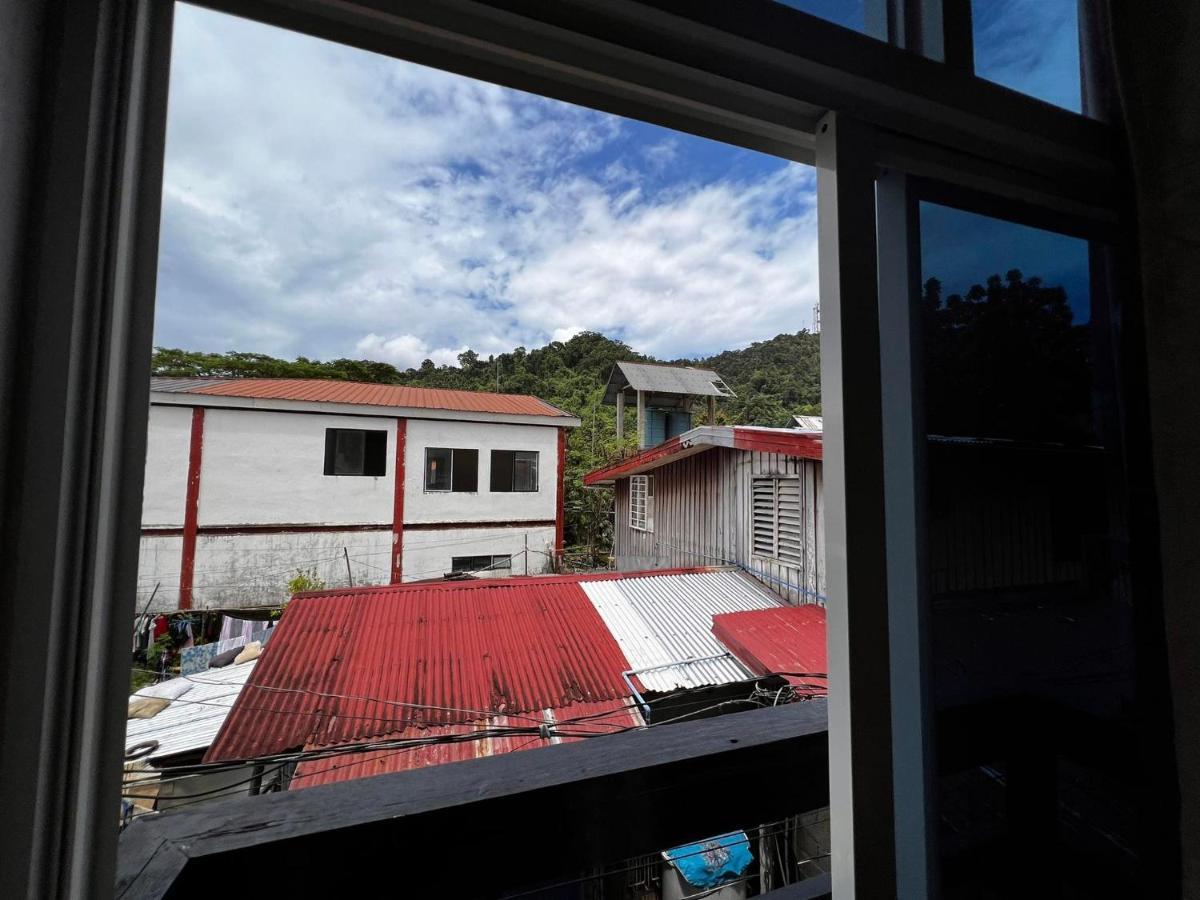 Balay Paragua El Nido Esterno foto